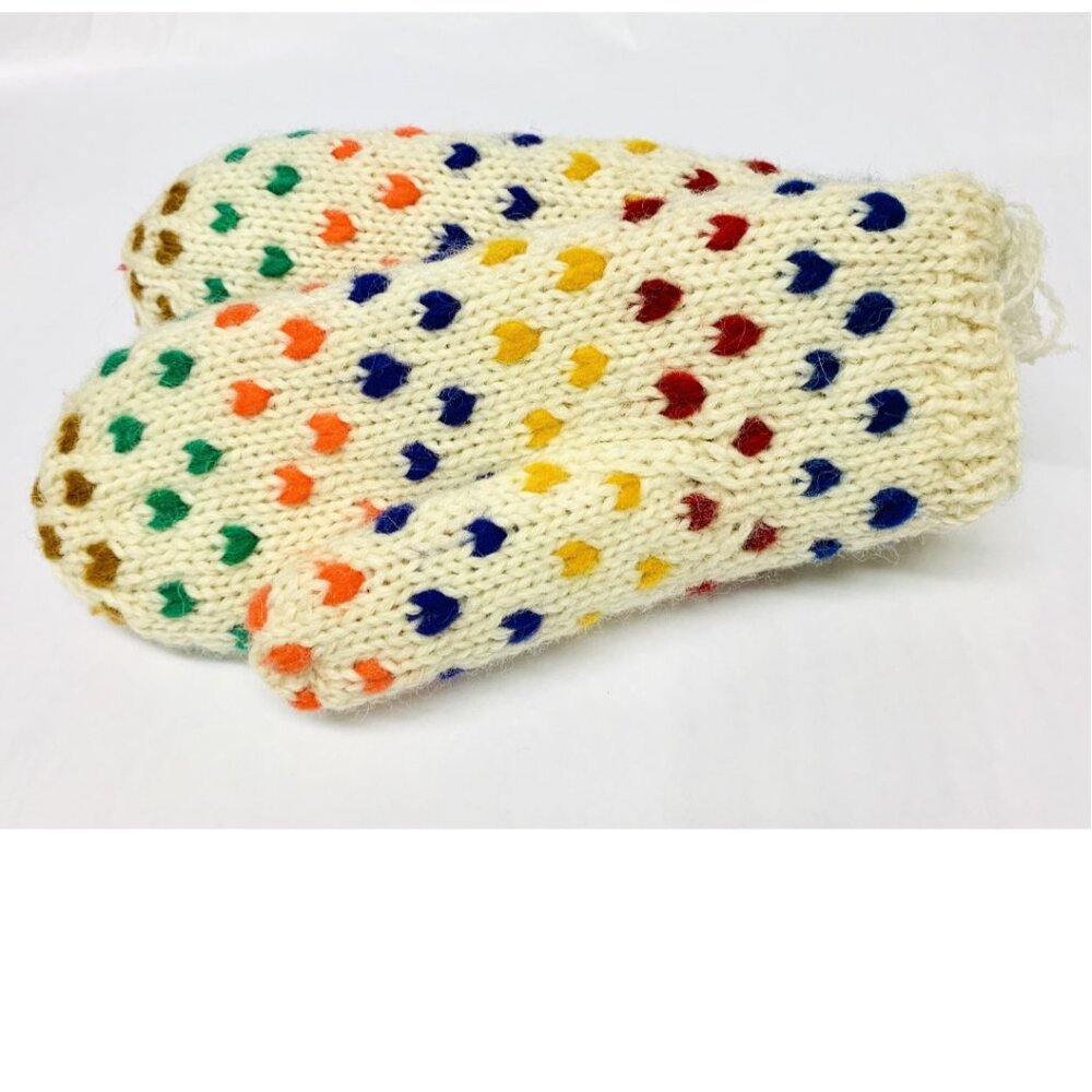 Ecru Thrum Mittens Brand new